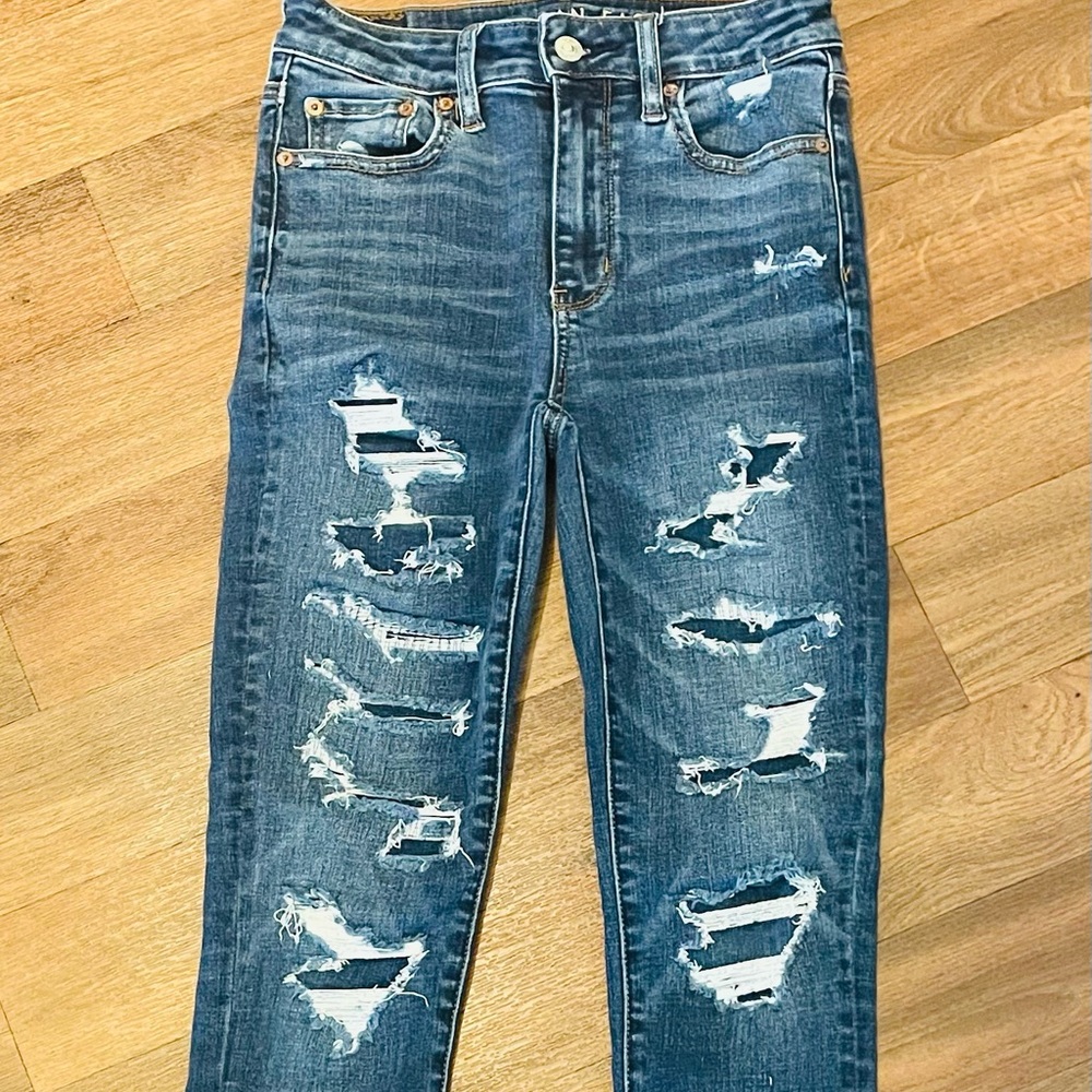 AE Distressed Skinny Jeans size 0S